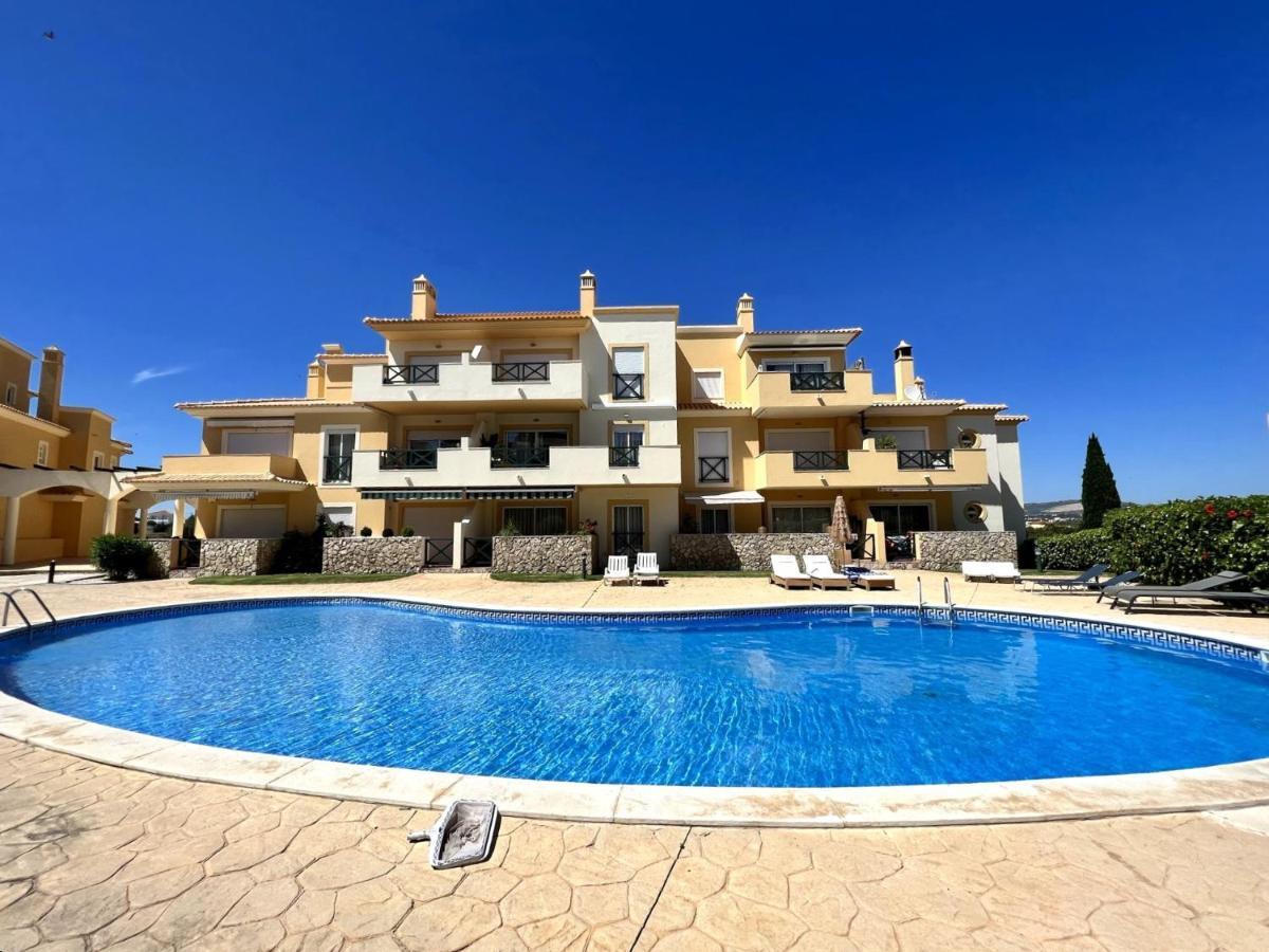 Albufeira Valley 2 With Pool By Homing Exteriör bild
