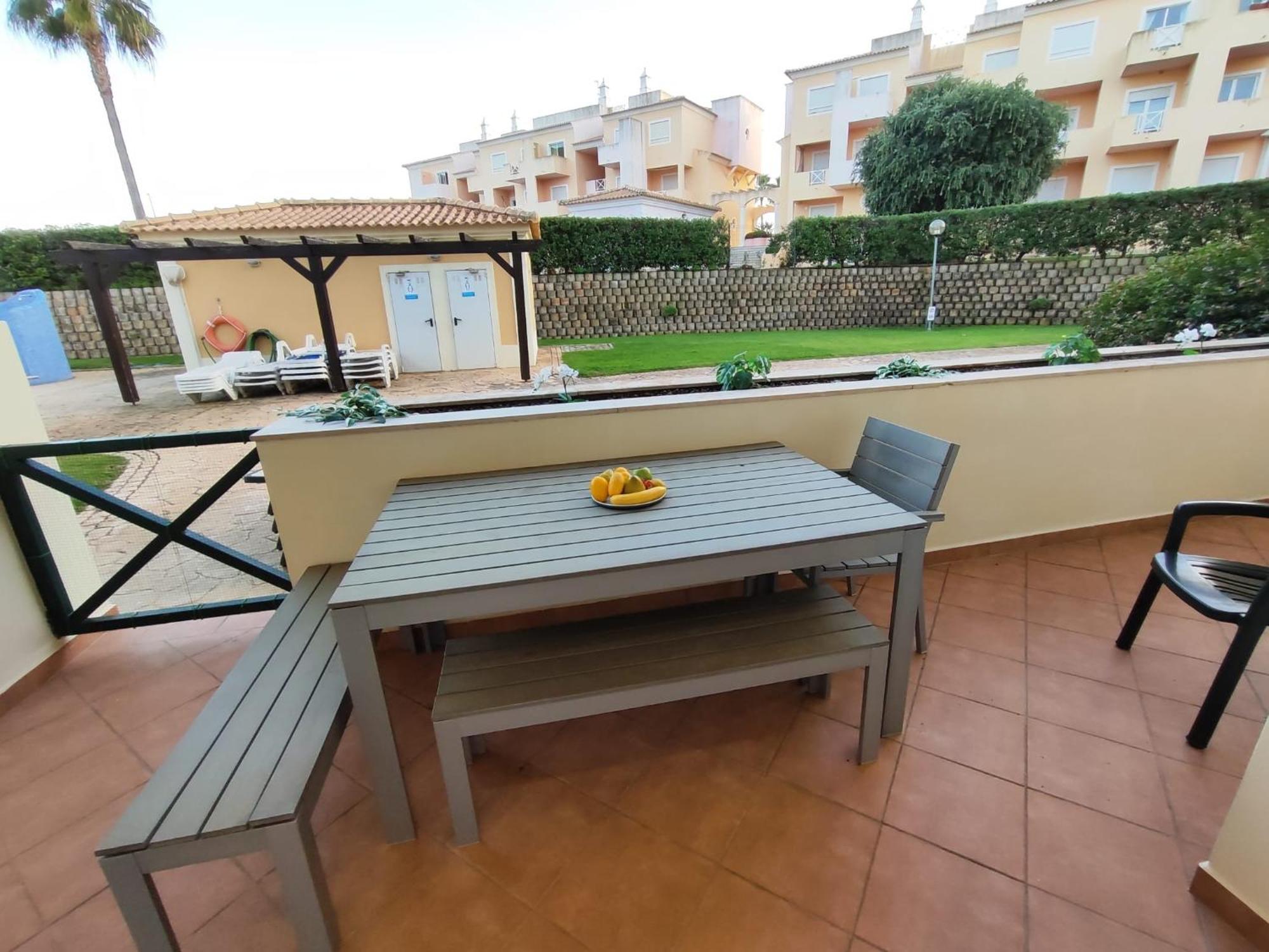 Albufeira Valley 2 With Pool By Homing Exteriör bild